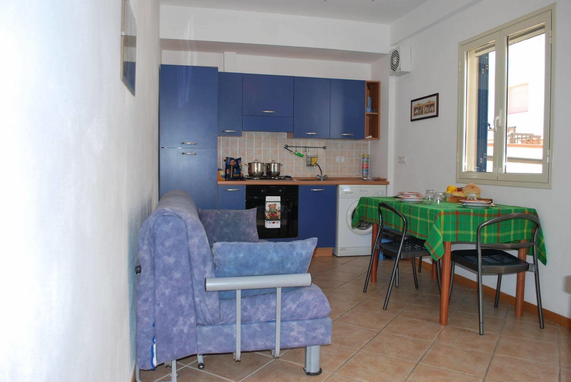 Mareinsicilia: Appartamenti Del Melo Marina di Ragusa Ngoại thất bức ảnh